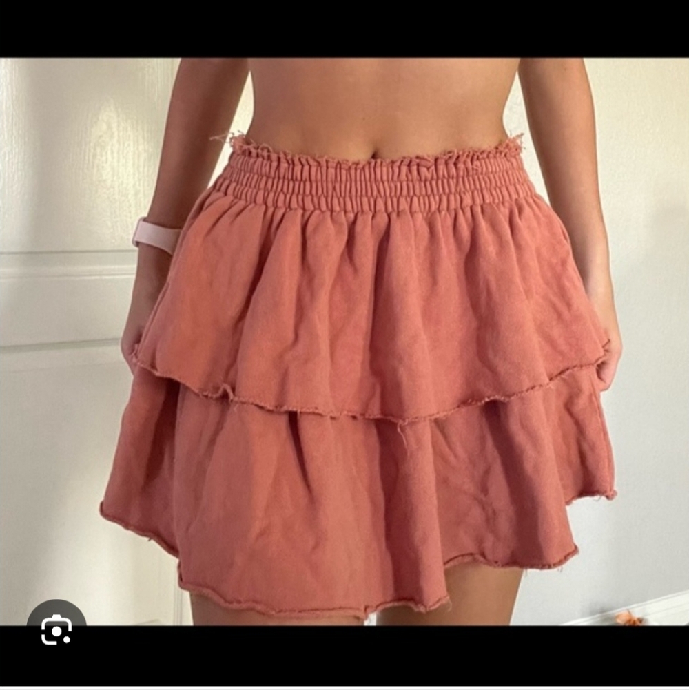 Aerie weekend ruffle tiered mini skirt raw hem smocked coquette medium large